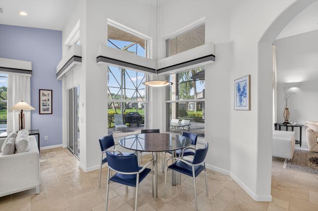 13197 Alhambra Lake Circle, Delray Beach, FL 33446