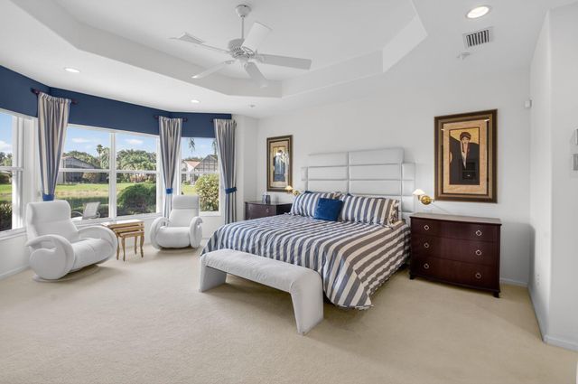 13197 Alhambra Lake Circle, Delray Beach, FL 33446