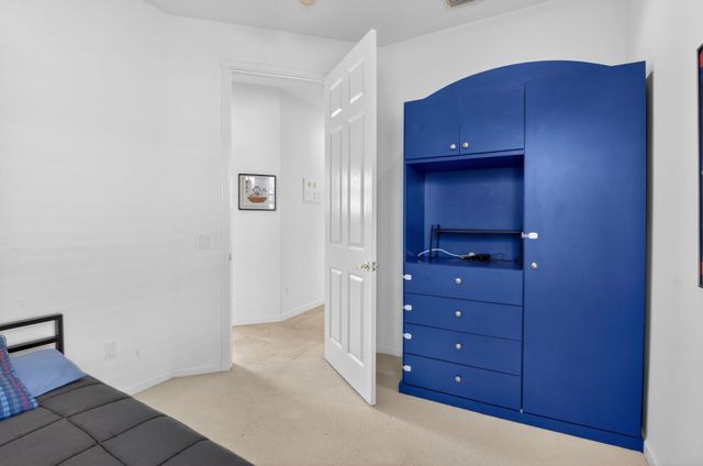 13197 Alhambra Lake Circle, Delray Beach, FL 33446