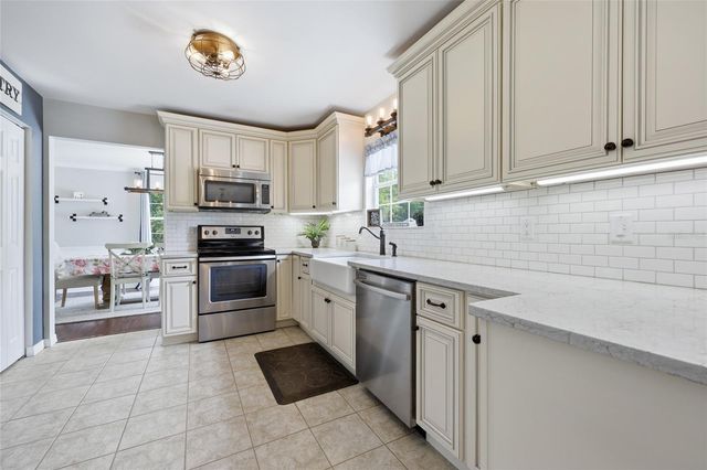 25209 N COUNTY ROAD 1491, Alachua, FL 32615