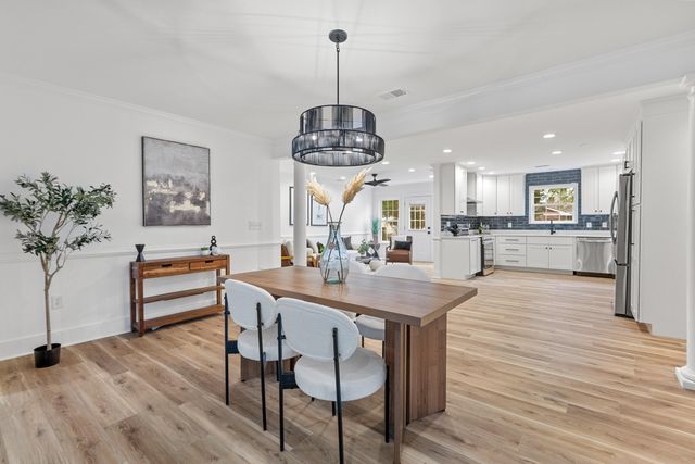 1111 Barrett Road, Charleston, SC 29407