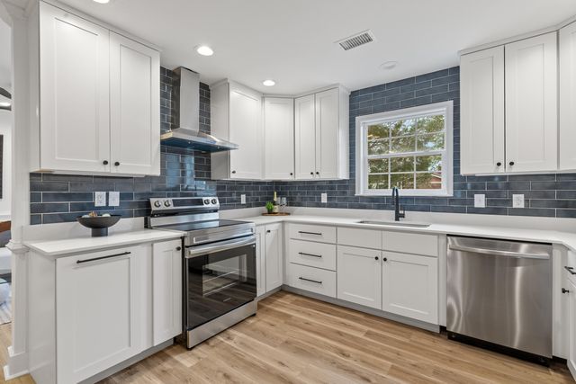 1111 Barrett Road, Charleston, SC 29407