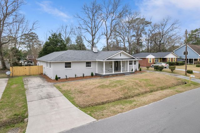 1111 Barrett Road, Charleston, SC 29407