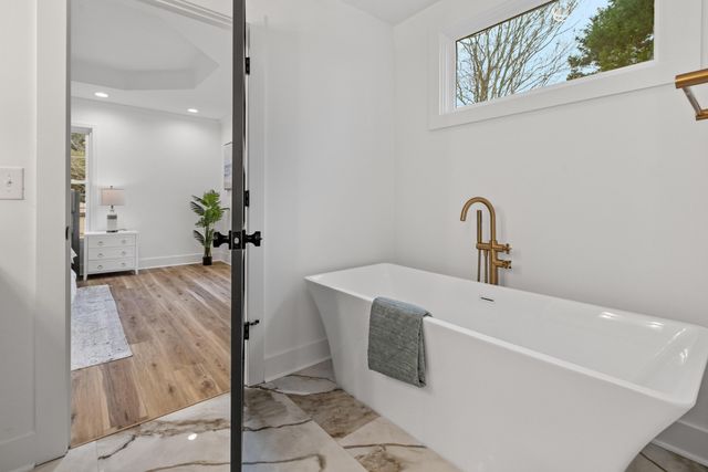 1111 Barrett Road, Charleston, SC 29407