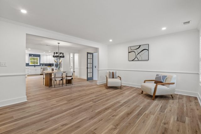 1111 Barrett Road, Charleston, SC 29407