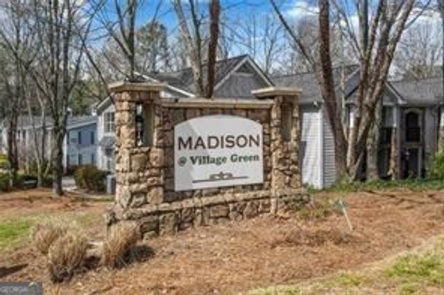 708 Madison Lane SE, Smyrna, GA 30080