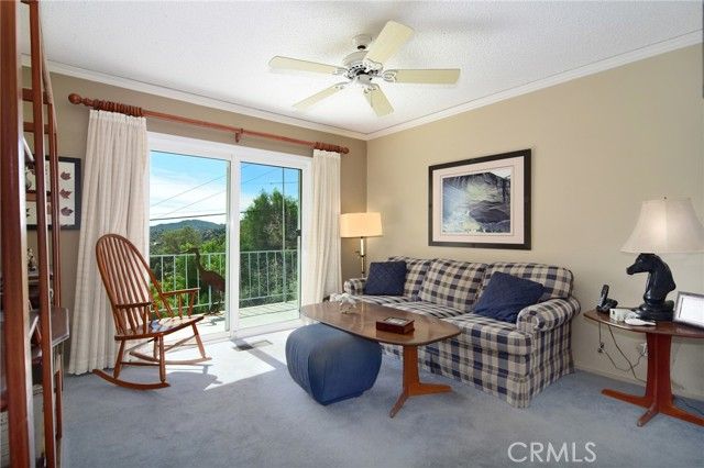 7158 Leota, Canoga Park (los Angeles), CA 91304