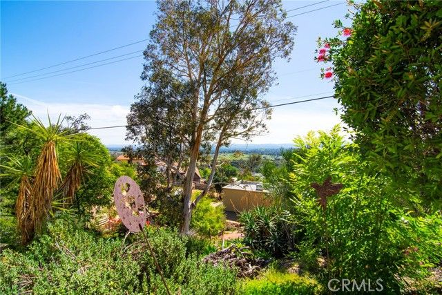 7158 Leota, Canoga Park (los Angeles), CA 91304