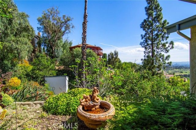 7158 Leota, Canoga Park (los Angeles), CA 91304