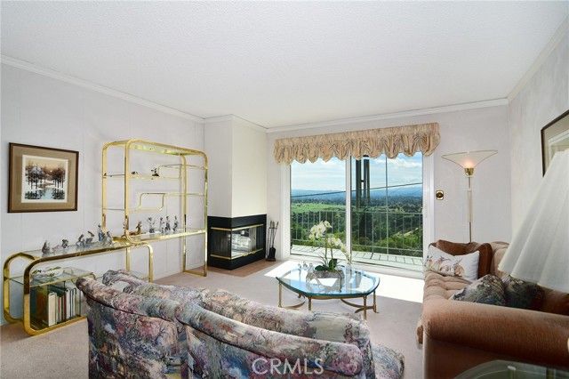 7158 Leota, Canoga Park (los Angeles), CA 91304