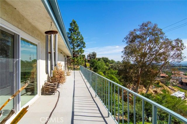 7158 Leota, Canoga Park (los Angeles), CA 91304