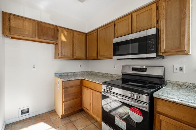 7315 Platero Place NW, Albuquerque, NM 87120