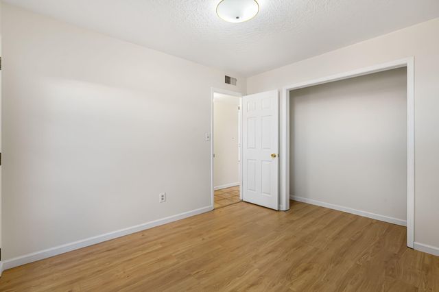 7315 Platero Place NW, Albuquerque, NM 87120