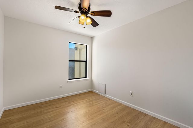 7315 Platero Place NW, Albuquerque, NM 87120