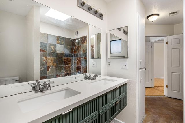 7315 Platero Place NW, Albuquerque, NM 87120