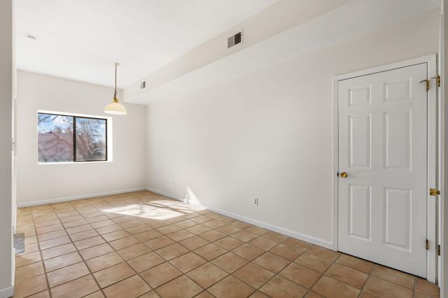 7315 Platero Place NW, Albuquerque, NM 87120