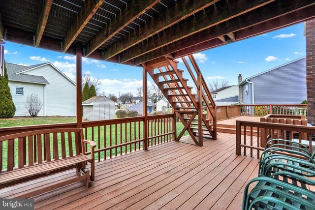 2545 ONYX RD, York, PA 17408