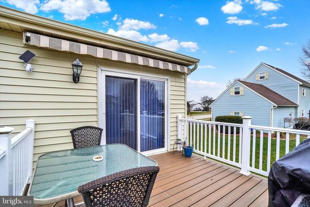 2545 ONYX RD, York, PA 17408