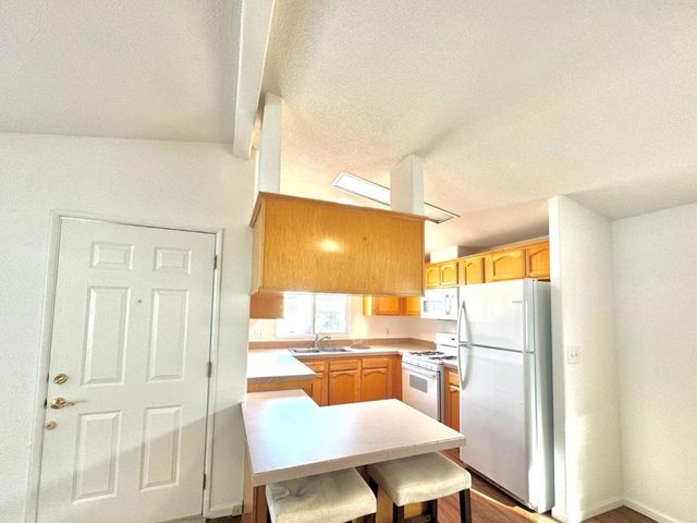 23 Sea Breeze Drive, Half Moon Bay, CA 94019