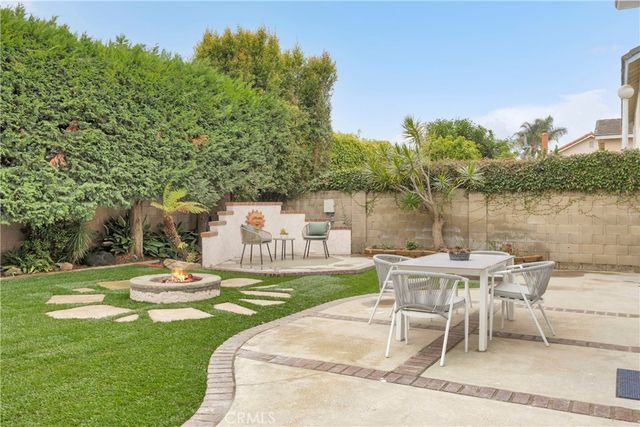 8792 Baywood Drive, Huntington Beach, CA 92646