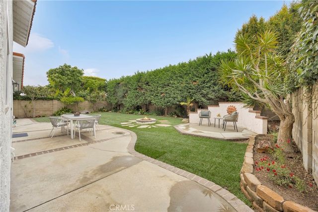 8792 Baywood Drive, Huntington Beach, CA 92646
