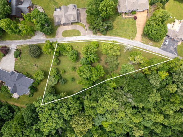 1 Lafever Ridge Rd, Silver Point, TN 38582