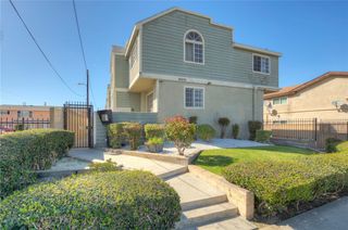 16331 Cornuta Avenue E, Bellflower, CA 90706