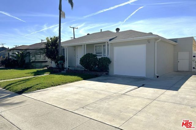 5468 W 120th Street, Hawthorne, CA 90250