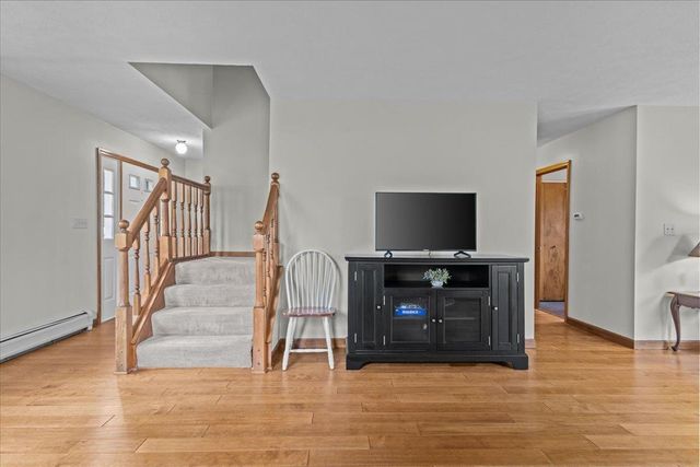 22 Ashton Drive, St. Albans Town, VT 05478