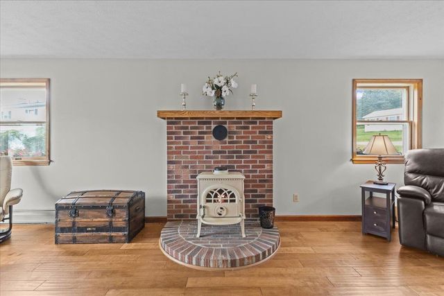 22 Ashton Drive, St. Albans Town, VT 05478