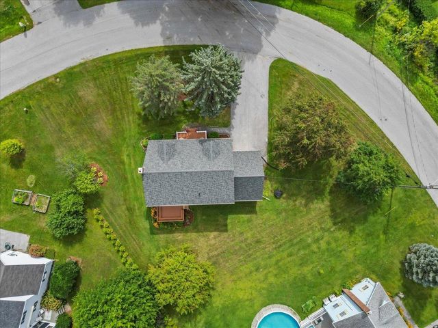 22 Ashton Drive, St. Albans Town, VT 05478