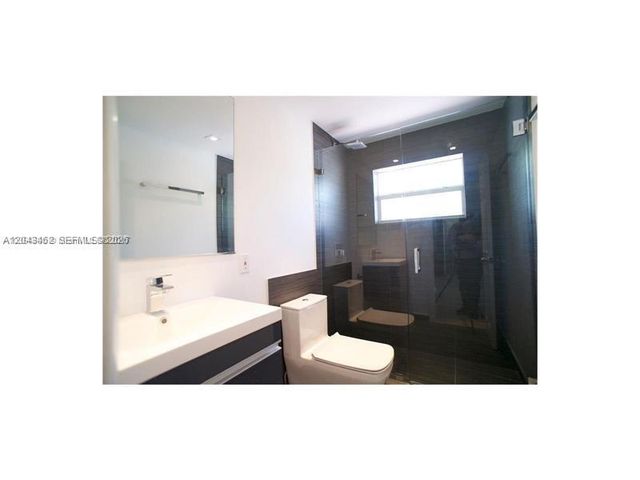 101 Collins Ave 1, Miami Beach, FL 33139