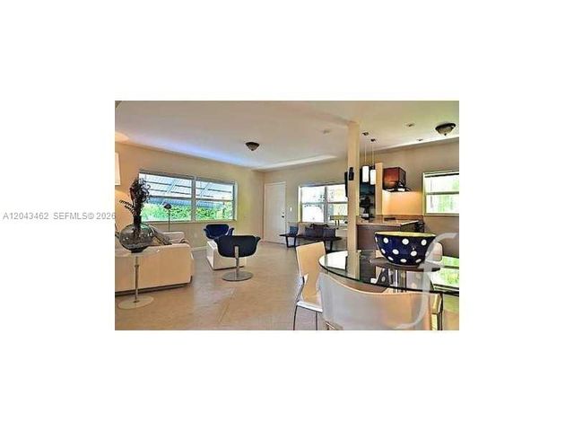 101 Collins Ave 1, Miami Beach, FL 33139