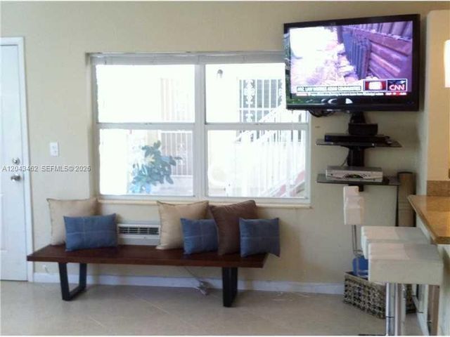 101 Collins Ave 1, Miami Beach, FL 33139
