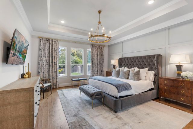 7 Peerless Point Place, Tomball, TX 77375