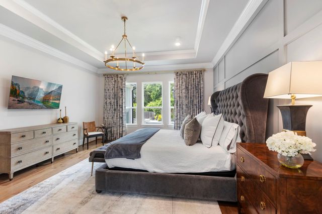 7 Peerless Point Place, Tomball, TX 77375