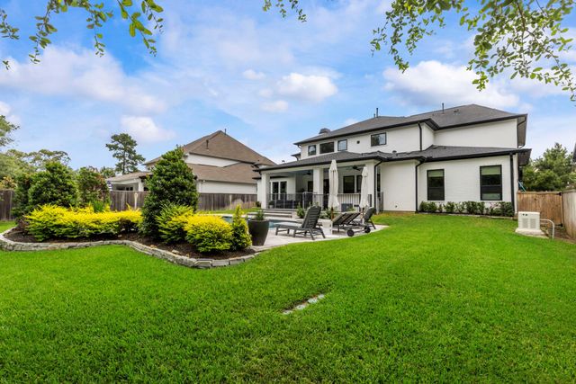 7 Peerless Point Place, Tomball, TX 77375