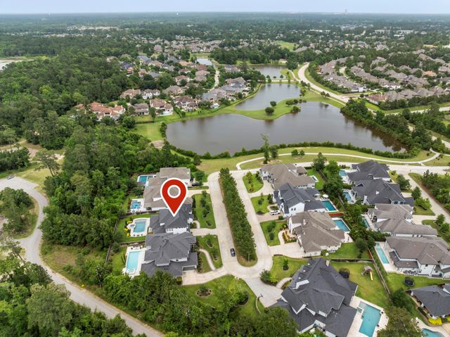 7 Peerless Point Place, Tomball, TX 77375