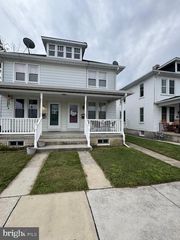 553 MCALLISTER ST, Hanover, PA 17331