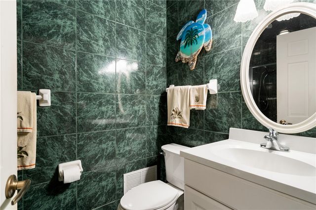 5151 Highway A1A Highway 114, Vero Beach, FL 32963