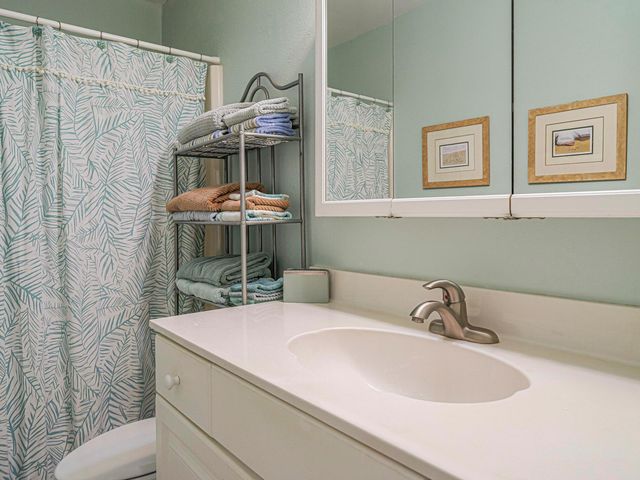 5400 Highway A1a D5, Vero Beach, FL 32963