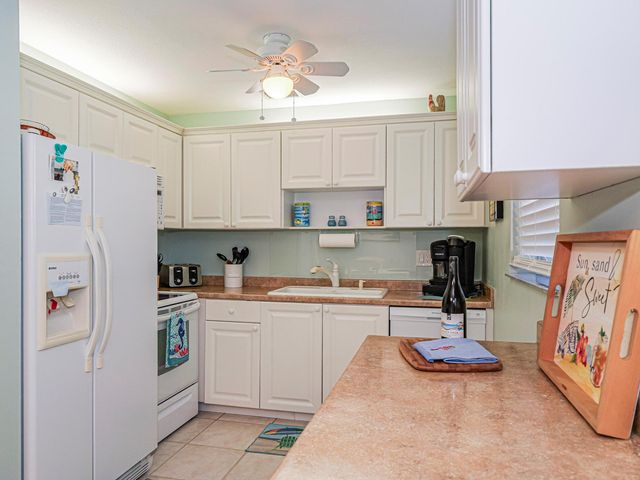 5400 Highway A1a D5, Vero Beach, FL 32963