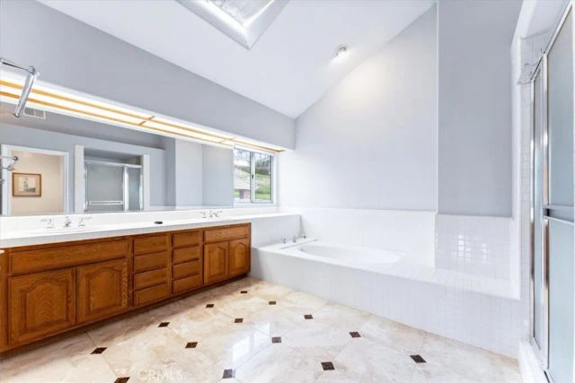 2634 N Waterford, Orange, CA 92867