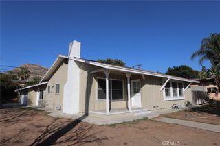 587 W Blaine Street, Riverside, CA 92507