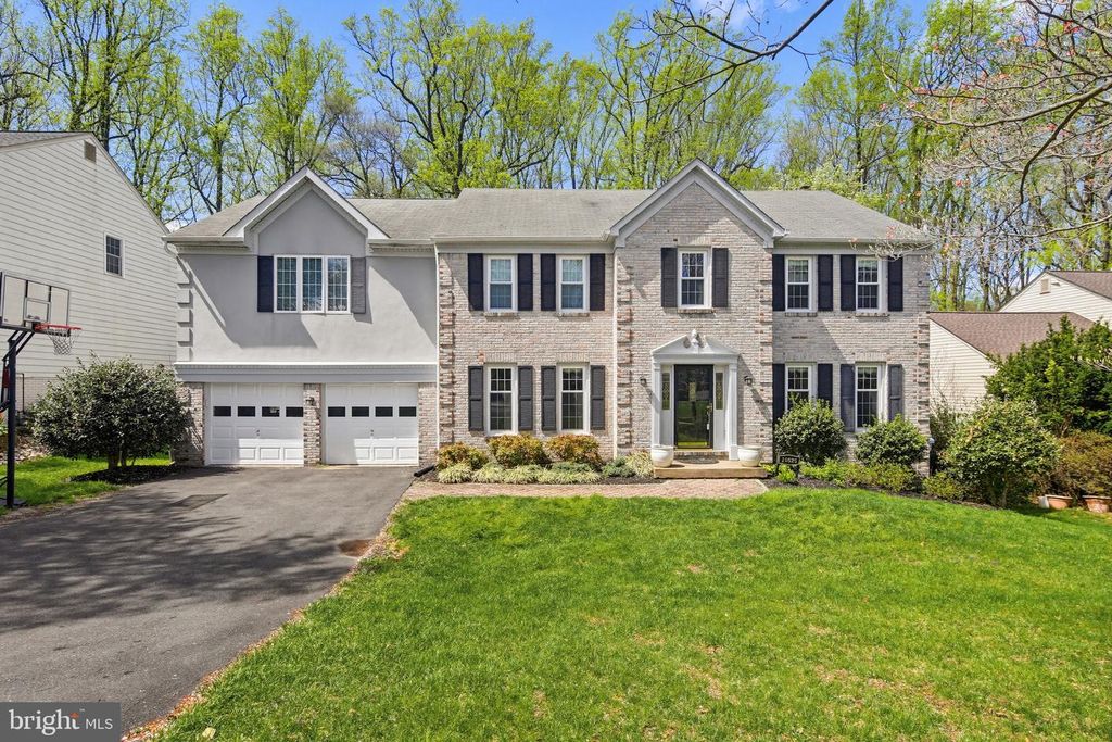 Image 1 of property listing at 10525 PATUXENT RIDGE WAY, Laurel, MD 20723