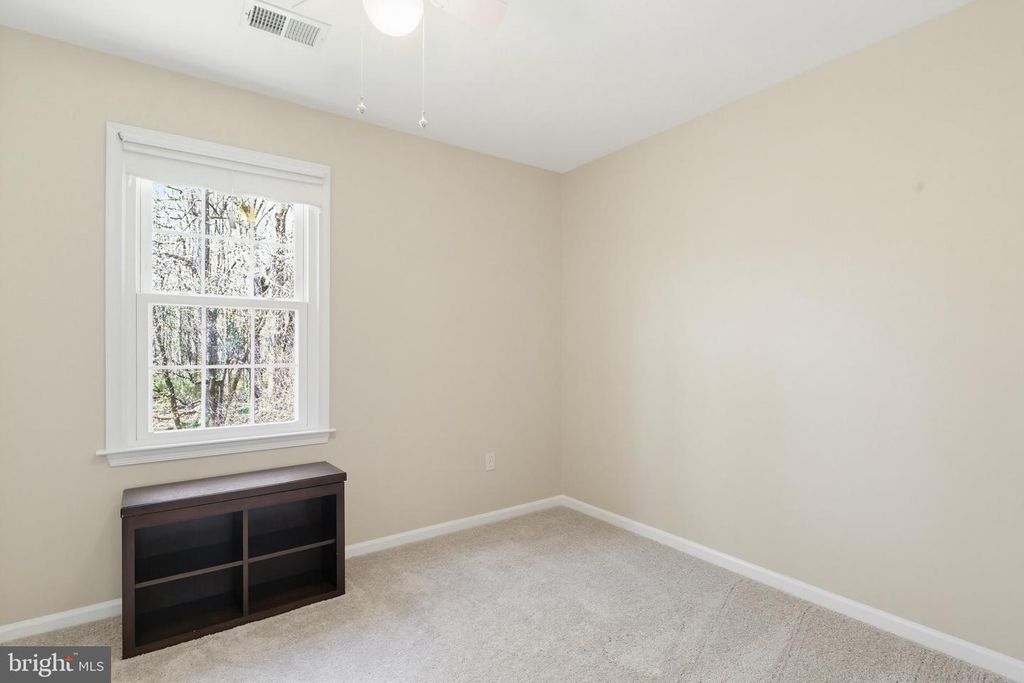Image 36 of property listing at 10525 PATUXENT RIDGE WAY, Laurel, MD 20723