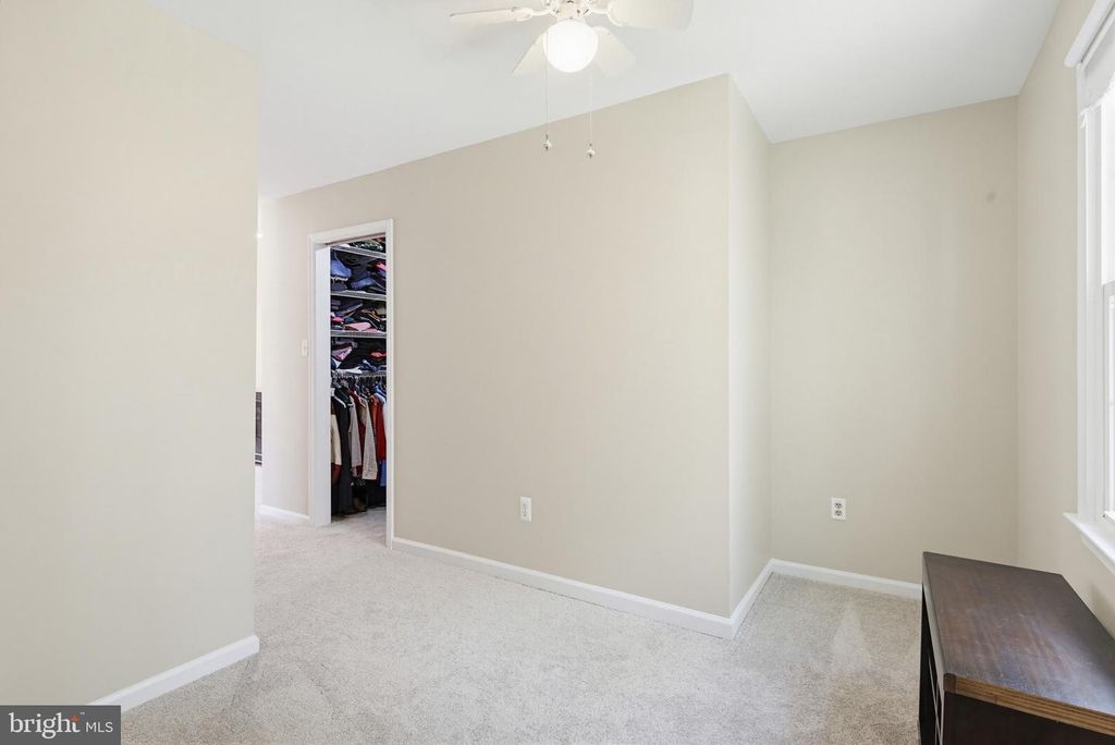 Image 37 of property listing at 10525 PATUXENT RIDGE WAY, Laurel, MD 20723