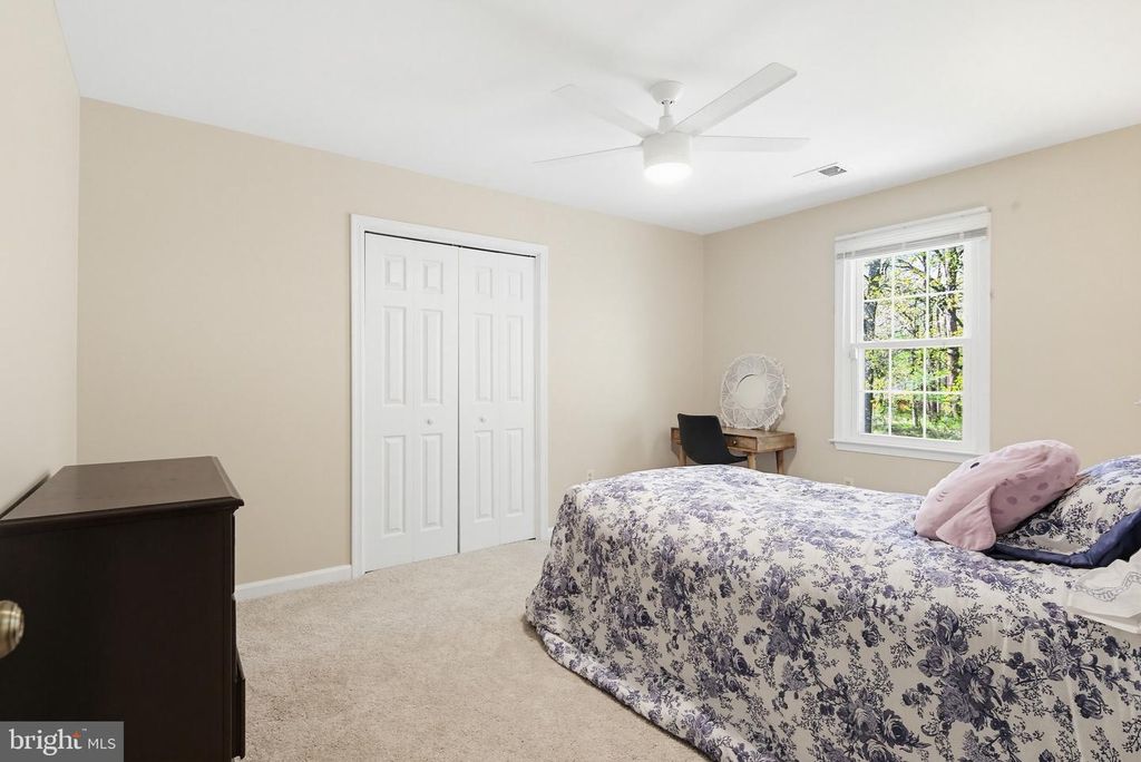 Image 40 of property listing at 10525 PATUXENT RIDGE WAY, Laurel, MD 20723