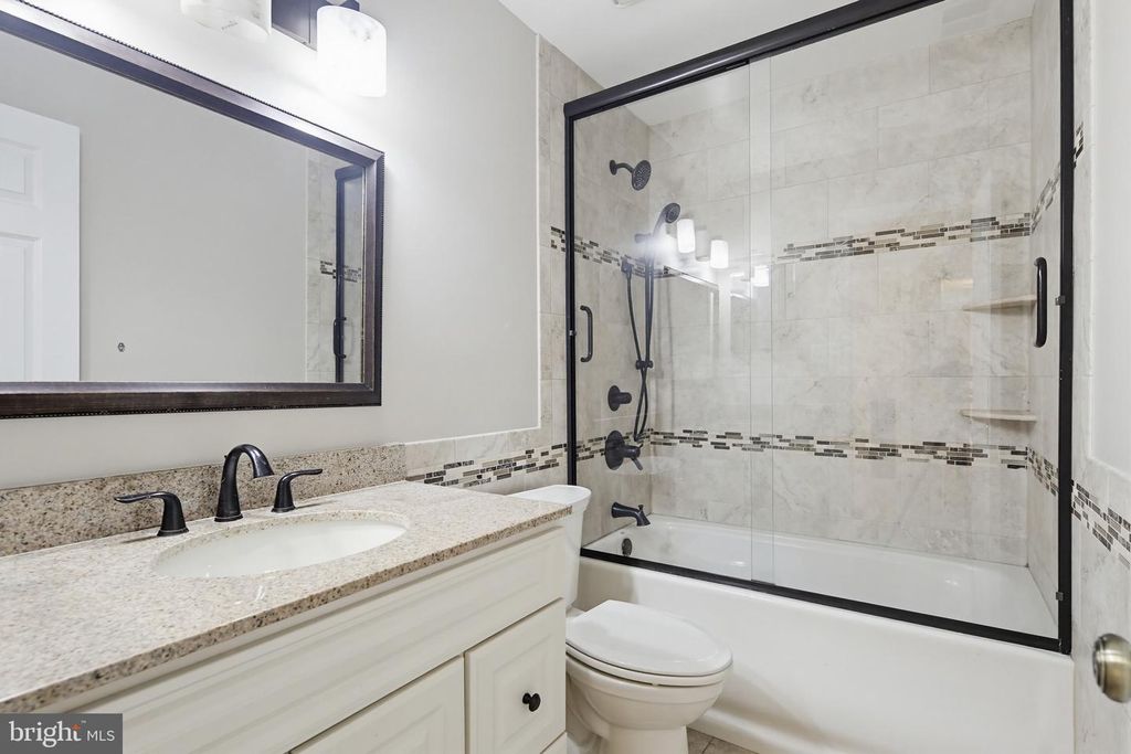 Image 43 of property listing at 10525 PATUXENT RIDGE WAY, Laurel, MD 20723