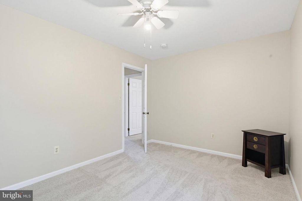 Image 45 of property listing at 10525 PATUXENT RIDGE WAY, Laurel, MD 20723